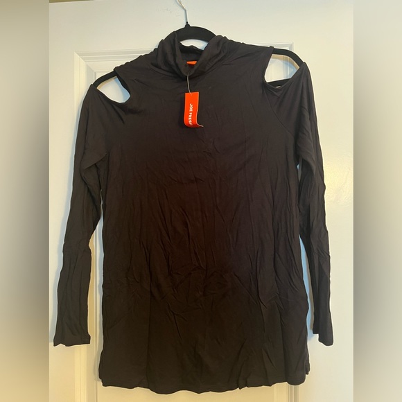 Women’s tops - Picture 1 of 6